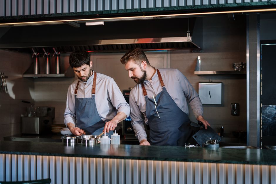 Sistema de software a la medida para un restaurante en Costa Rica con comandas y facturación electrónica